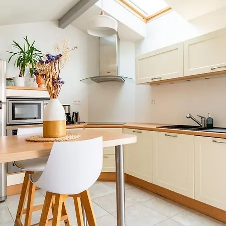 Agreable Maison De بيت للعطل بورنيك